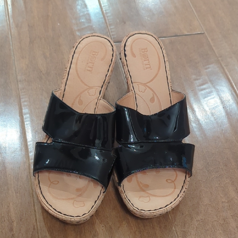 Born Women's Black Slide Sandals